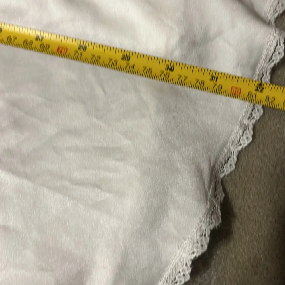 Vintage Beth Lingerie Nightgown. - Picture 10 of 16